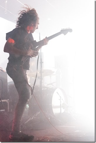 A Place To Bury Strangers_04