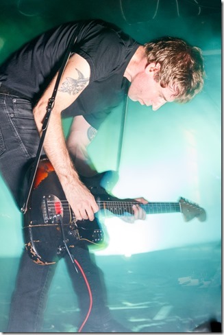 A Place To Bury Strangers_06