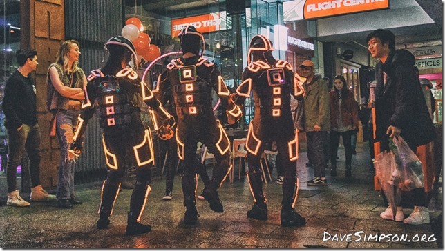 160804_Robotic Light Dancers_06